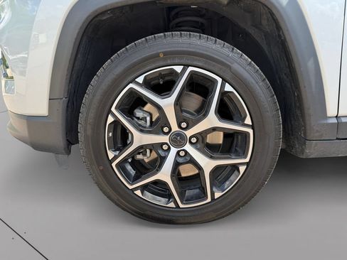 Used 2025 Jeep Compass Limited AWD/4WD image 23