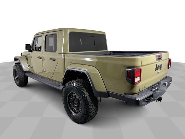 Used 2025 Jeep Gladiator Sport AWD/4WD image 6