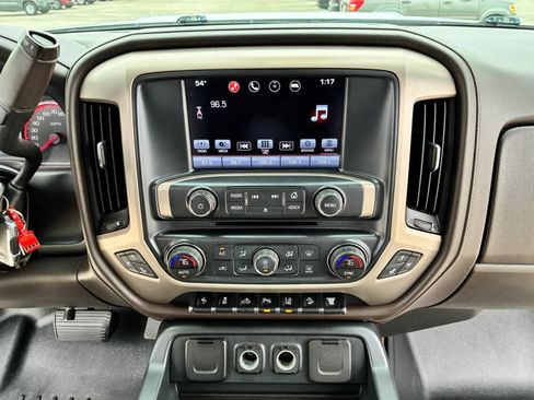 Used 2016 GMC Sierra 2500 Denali w/ Duramax Plus Package image 21