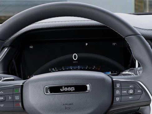 New 2026 Jeep Grand Cherokee L 4WD image 17