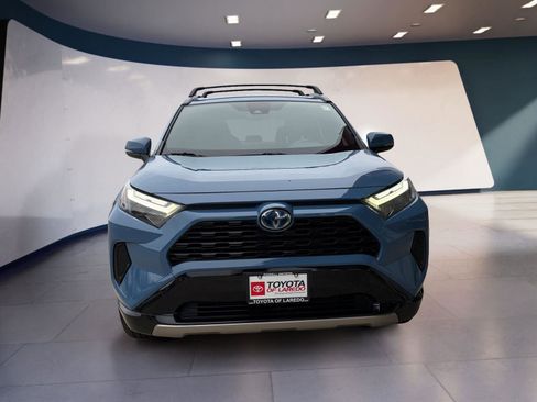 Used 2024 Toyota RAV4 SE image 8