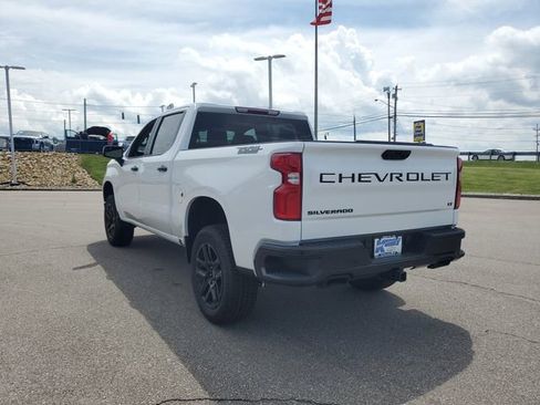New 2026 Chevrolet Silverado 1500 LT Trail Boss w/ Dark Appearance Package AWD/4WD image 3