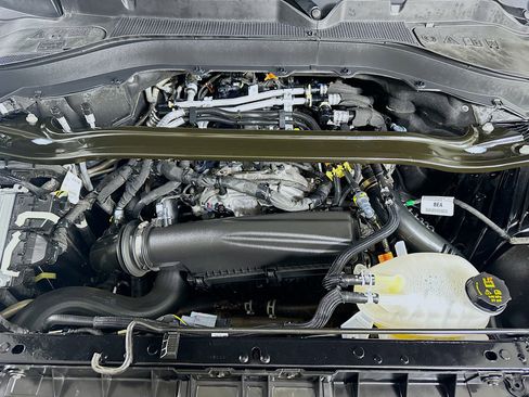 Used 2025 Ford Explorer Platinum w/ LUX Leather Package image 36