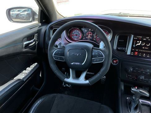 Used 2020 Dodge Charger SRT Hellcat w/ Navigation & Travel Group RWD image 11
