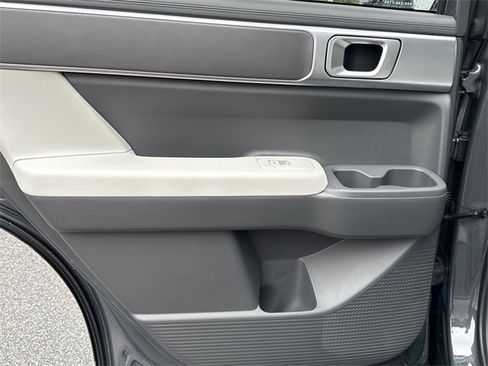 New 2026 Hyundai Santa Fe SE image 13