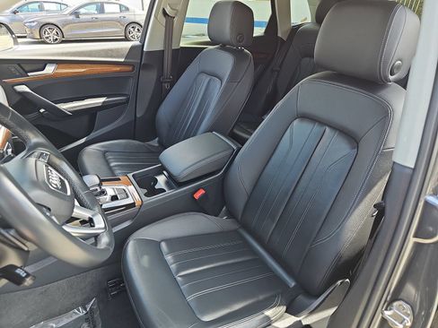Used 2023 Audi Q5 2.0T Premium Plus w/ Premium Plus Package AWD/4WD image 15