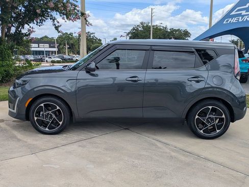 Used 2023 Kia Soul EX FWD image 7