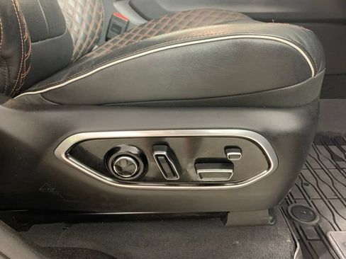 Used 2024 Jeep Grand Cherokee L Summit w/ Rear Seat Video Group I AWD/4WD image 24