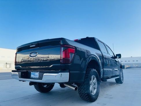 Used 2024 Ford F150 XLT w/ Mobile Office Package image 7