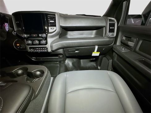 New 2026 RAM 2500 Tradesman w/ Chrome Appearance Group image 25