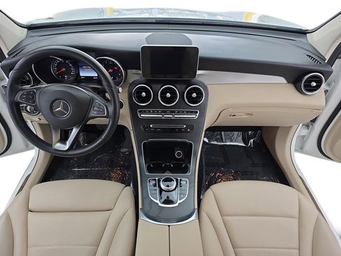 Used 2019 Mercedes-Benz GLC 300 GLC 300 image 9
