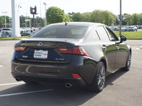 Used 2015 Lexus IS 250 w/ Navigation System Package RWD image 22