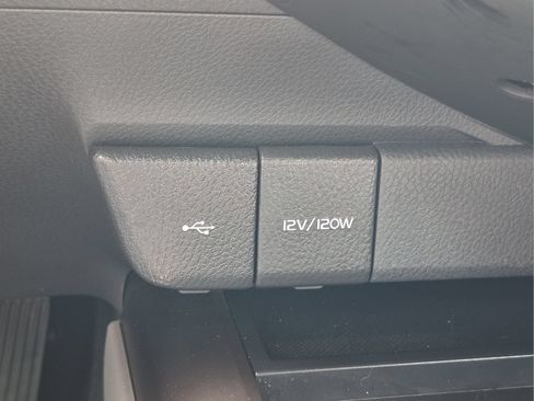 Used 2024 Toyota Camry SE w/ Convenience Package FWD image 25