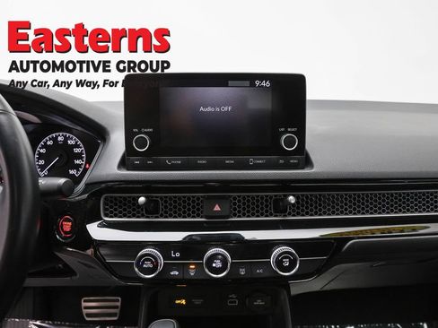 Used 2024 Honda Civic Sport image 12