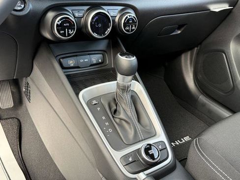 New 2026 Hyundai Venue SEL image 23