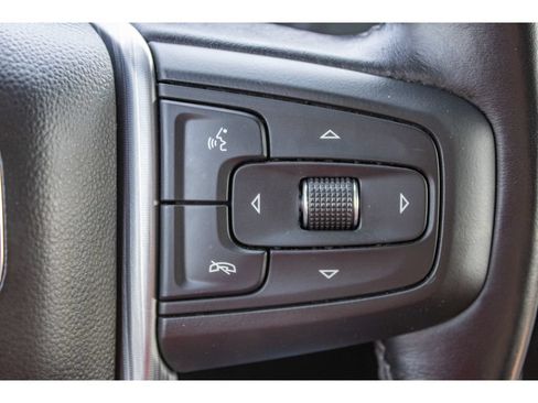 Used 2023 GMC Yukon Denali Ultimate AWD/4WD image 39
