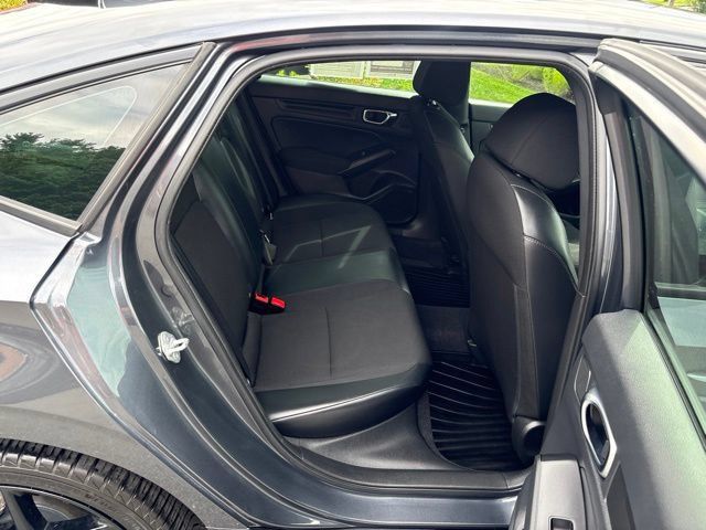 Used 2022 Honda Civic Sport image 13