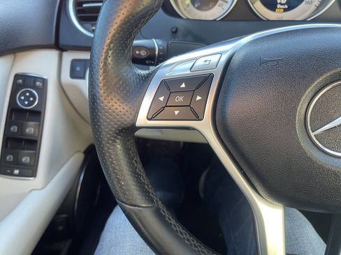 Used 2013 Mercedes-Benz C 300 C 300 Sport 4MATIC AWD 4dr Sed image 29