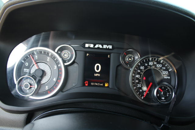 Used 2024 RAM 3500 Tradesman w/ Chrome Appearance Group AWD/4WD image 23