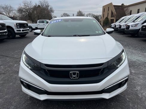 Used 2019 Honda Civic EX image 2