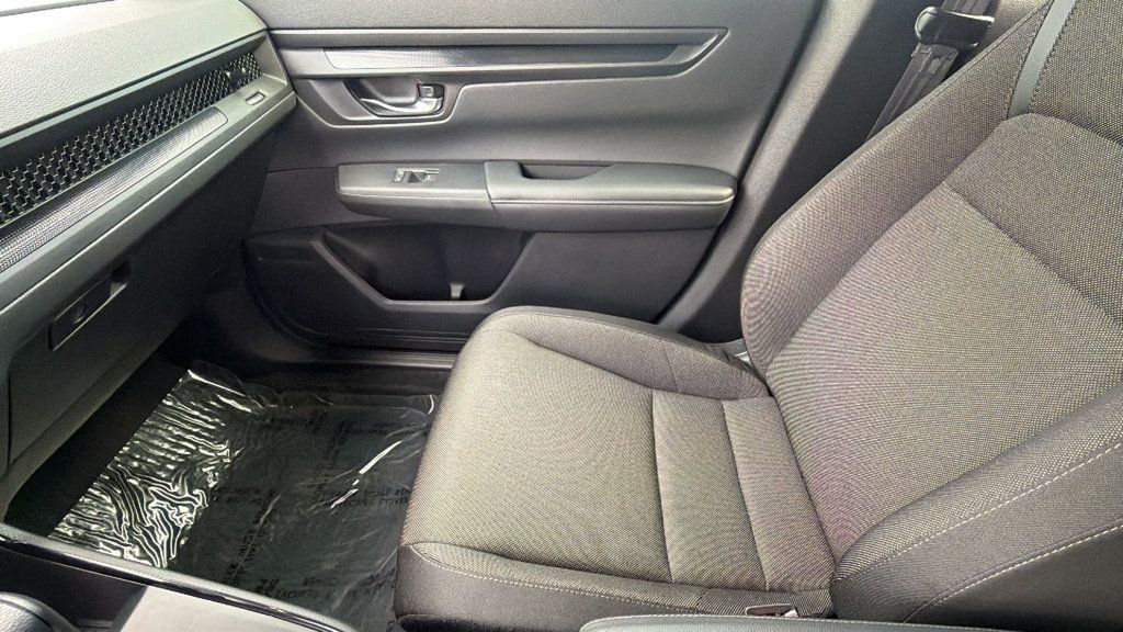 Certified 2026 Honda CR-V EX image 12