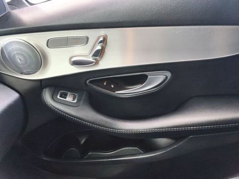 Used 2018 Mercedes-Benz C 300 4MATIC Sedan w/ Premium Package image 19