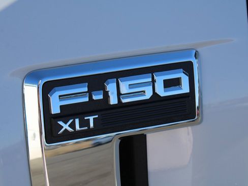 Used 2025 Ford F150 XLT w/ Equipment Group 303A High image 10