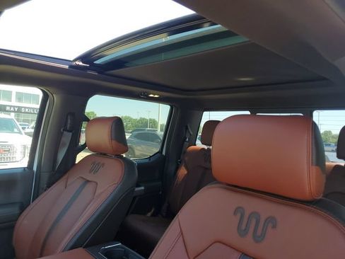 Used 2019 Ford F150 King Ranch w/ Equipment Group 601A Luxury AWD/4WD image 18