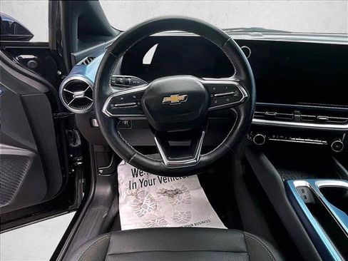 Certified 2024 Chevrolet Equinox EV LT FWD image 7