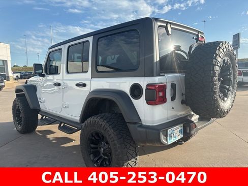 Used 2018 Jeep Wrangler Unlimited Sport S AWD/4WD image 14