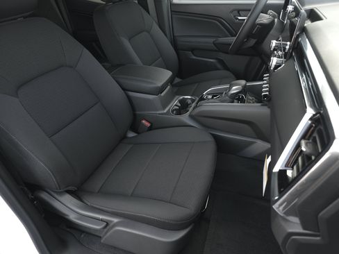 New 2026 GMC Canyon Elevation w/ Convenience Package RWD image 37
