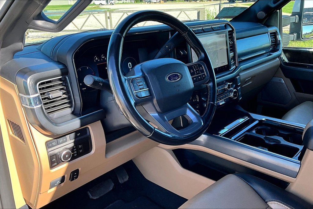Used 2023 Ford F350 Lariat w/ Camper Package AWD/4WD image 13