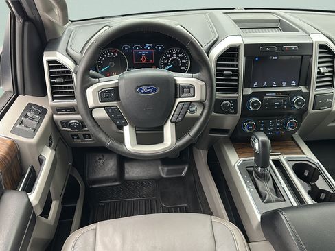Used 2019 Ford F150 Lariat AWD/4WD image 13