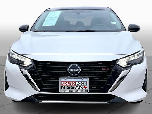 Certified 2025 Nissan Sentra SR image 3