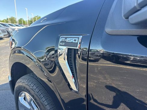 Used 2022 Ford F150 XLT w/ Equipment Group 302A High AWD/4WD image 16
