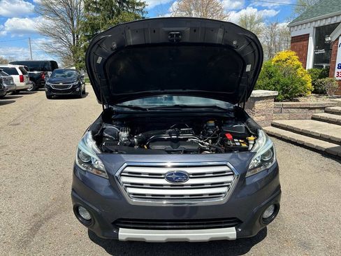 Used 2015 Subaru Outback 2.5i Limited AWD/4WD image 12