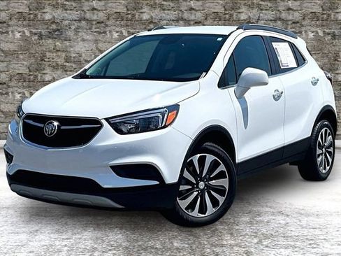 Used 2022 Buick Encore Preferred w/ Safety Package AWD/4WD image 3
