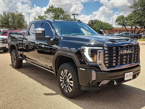 Used 2024 GMC Sierra 2500 Denali Ultimate AWD/4WD image 7