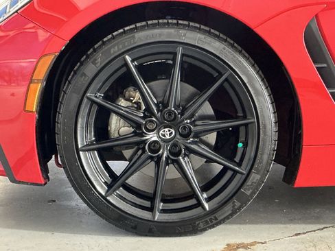 Used 2022 Toyota GR86 Premium image 20