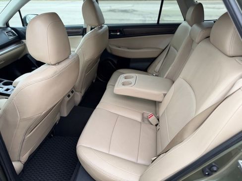 Used 2015 Subaru Outback 3.6R Limited AWD/4WD image 20