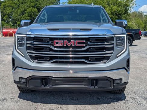 Used 2025 GMC Sierra 1500 SLT RWD image 13