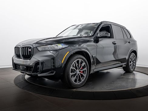 Used 2025 BMW X5 M60i AWD/4WD image 1