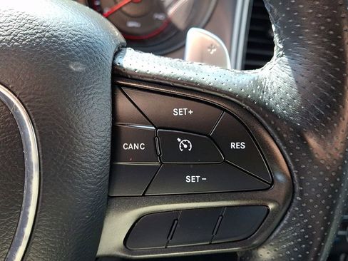 Used 2020 Dodge Charger SXT w/ Driver Convenience Group AWD/4WD image 26
