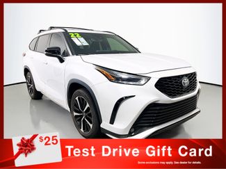 Used 2022 Toyota Highlander XSE video 1