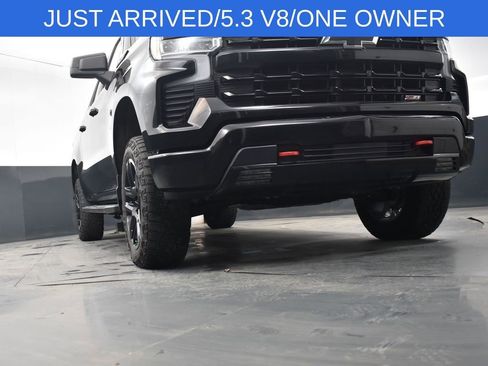 Used 2023 Chevrolet Silverado 1500 LT Trail Boss w/ Convenience Package II image 26