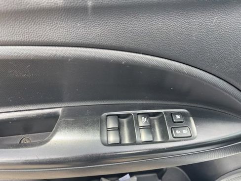 Used 2024 Mitsubishi Mirage G4 ES FWD image 17