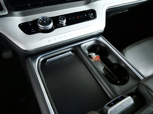 Certified 2025 Ford Expedition Active AWD/4WD image 23