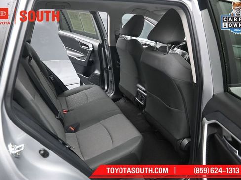 Used 2024 Toyota RAV4 XLE w/ Weather Package AWD/4WD image 28