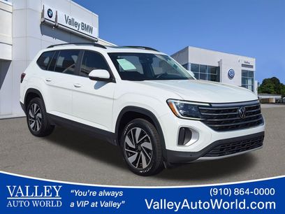 Used 2024 Volkswagen Atlas SE w/ Panoramic Sunroof Package