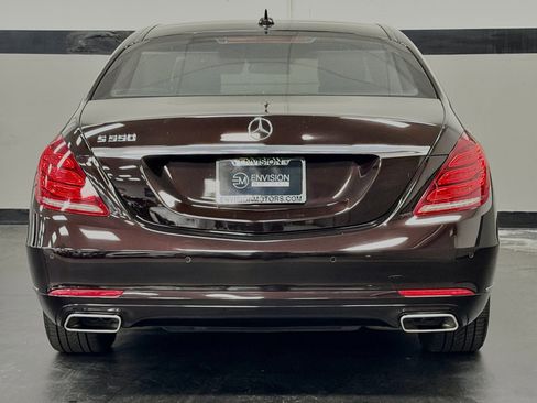 Used 2015 Mercedes-Benz S 550 Sedan image 11